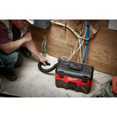 Milwaukee 0880-20 M18 18V Wet/Dry Vacuum w/ Crevice Tool - Bare Tool