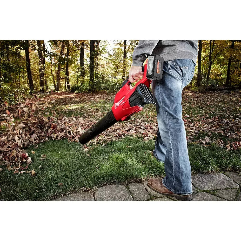 Milwaukee Pre-Sale 2724-21HD M18 FUEL 18V 450-CFM 120-Mph Leaf Blower Kit