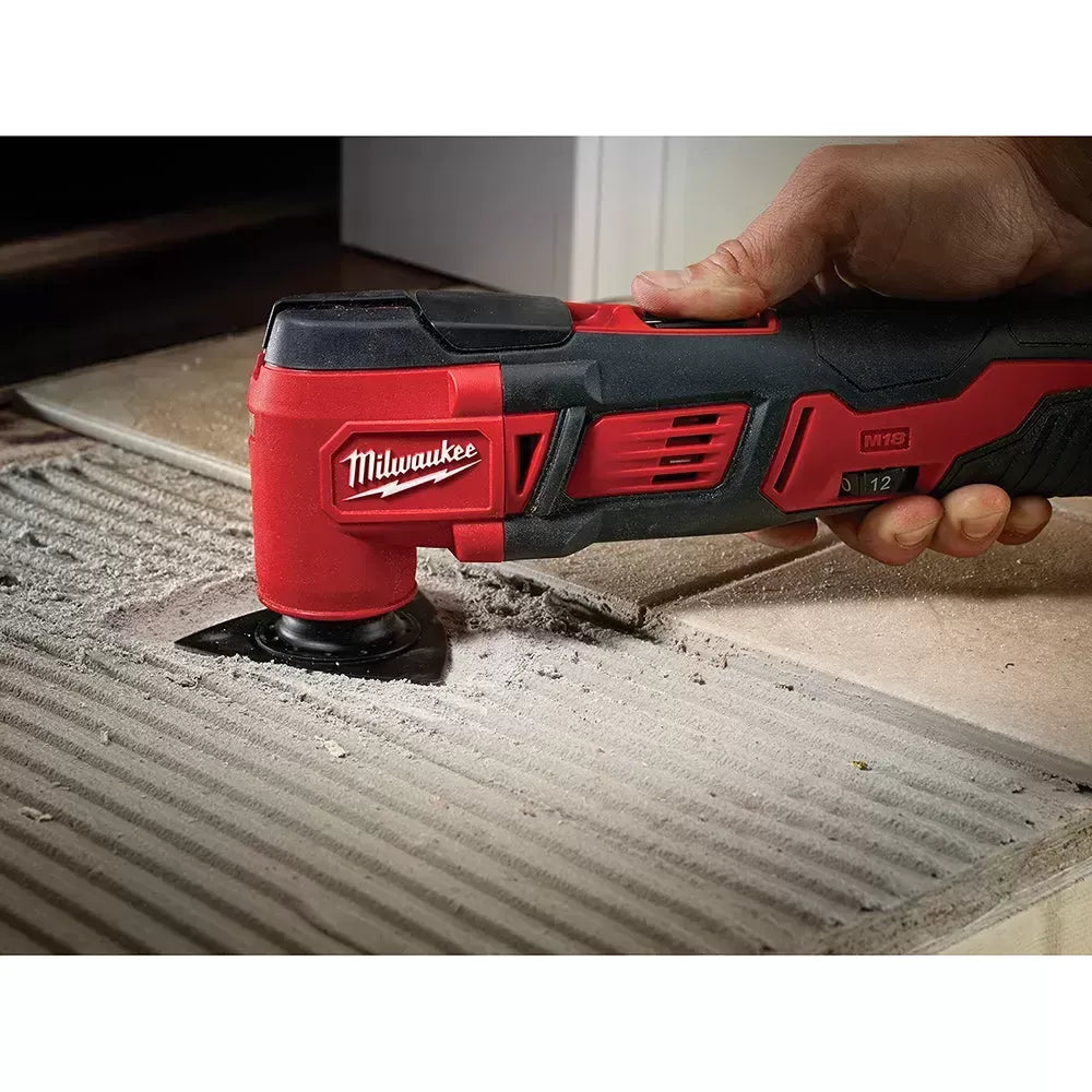 Milwaukee Pre-Sale 2626-21HO M18 18V Cordless Multi-Tool Kit w/ 3.0AH Battery