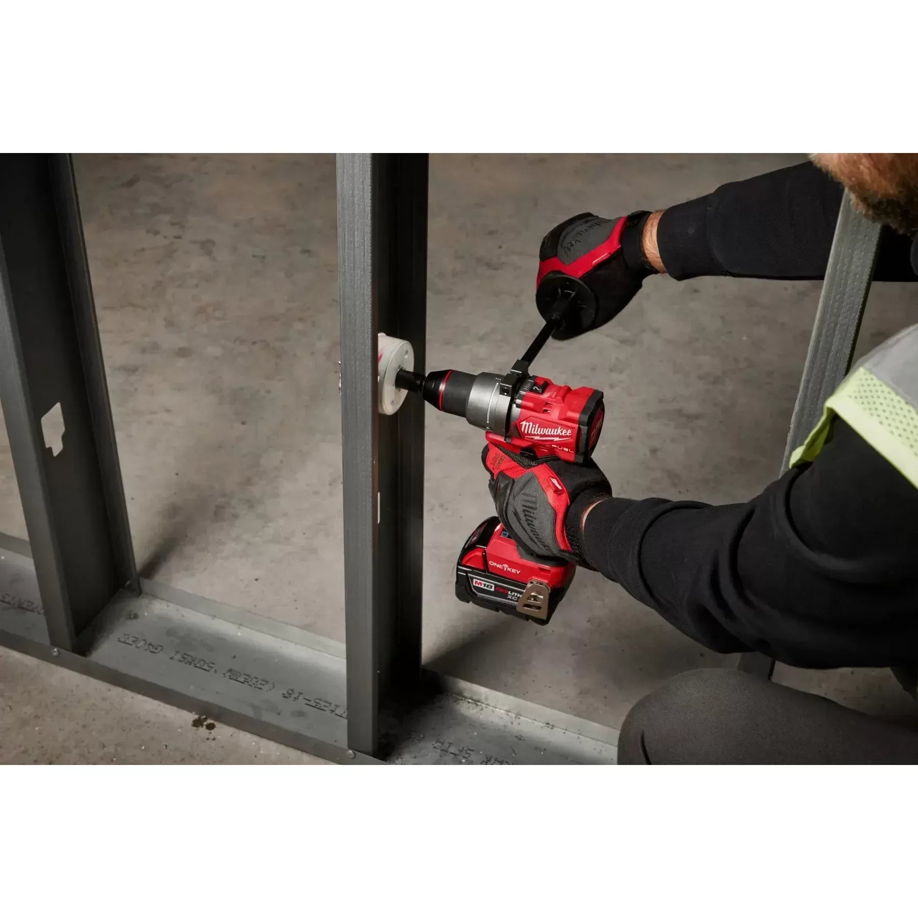 Milwaukee Pre-Sale Pre-Sale 2905-20 M18 FUEL 18V 1/2" Drill/Driver w/ ONE-KEY - Bare Tool